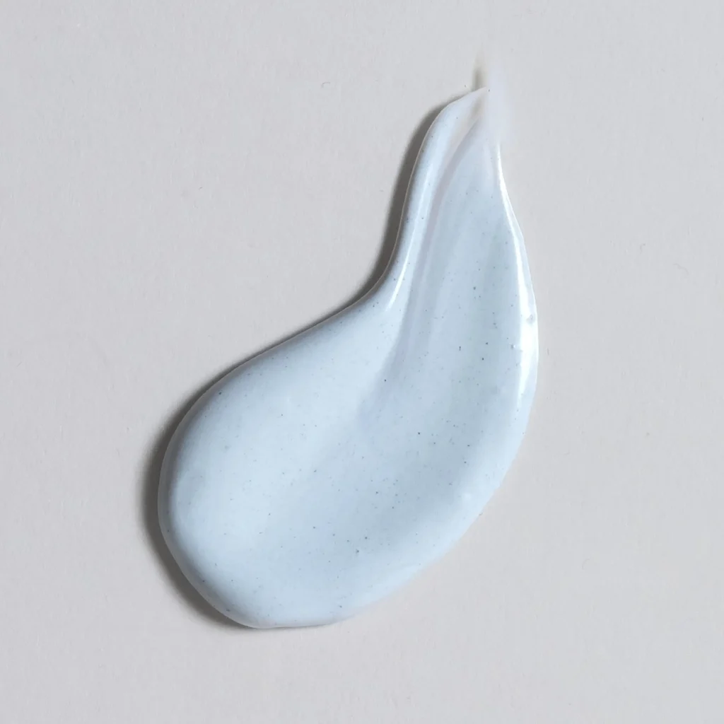 Charcoal Refining Mask texture smear